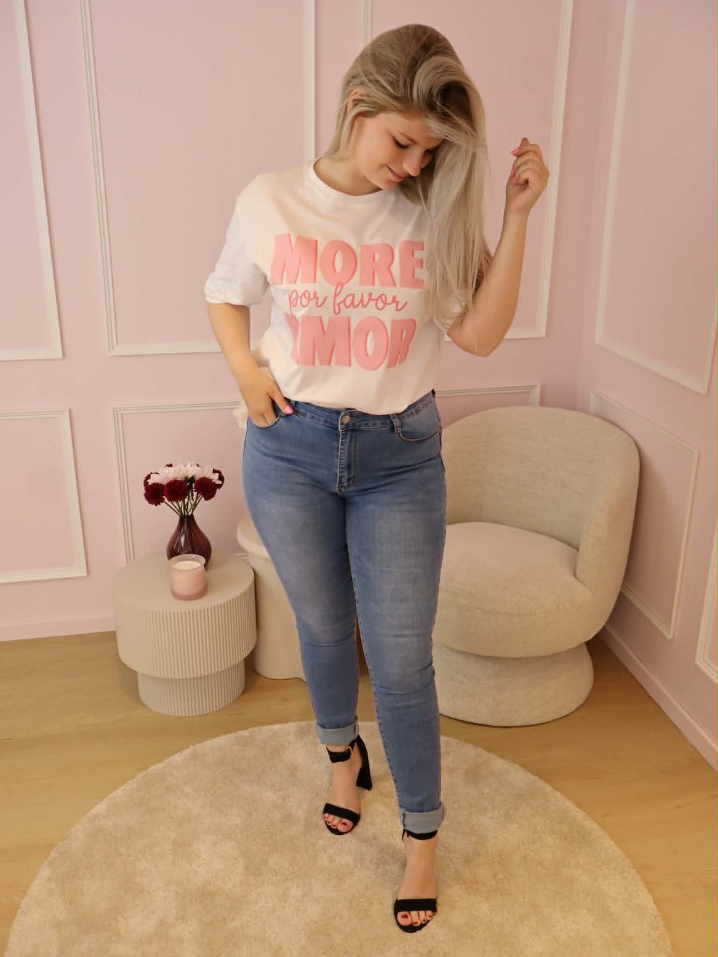 More Amore T-shirt
