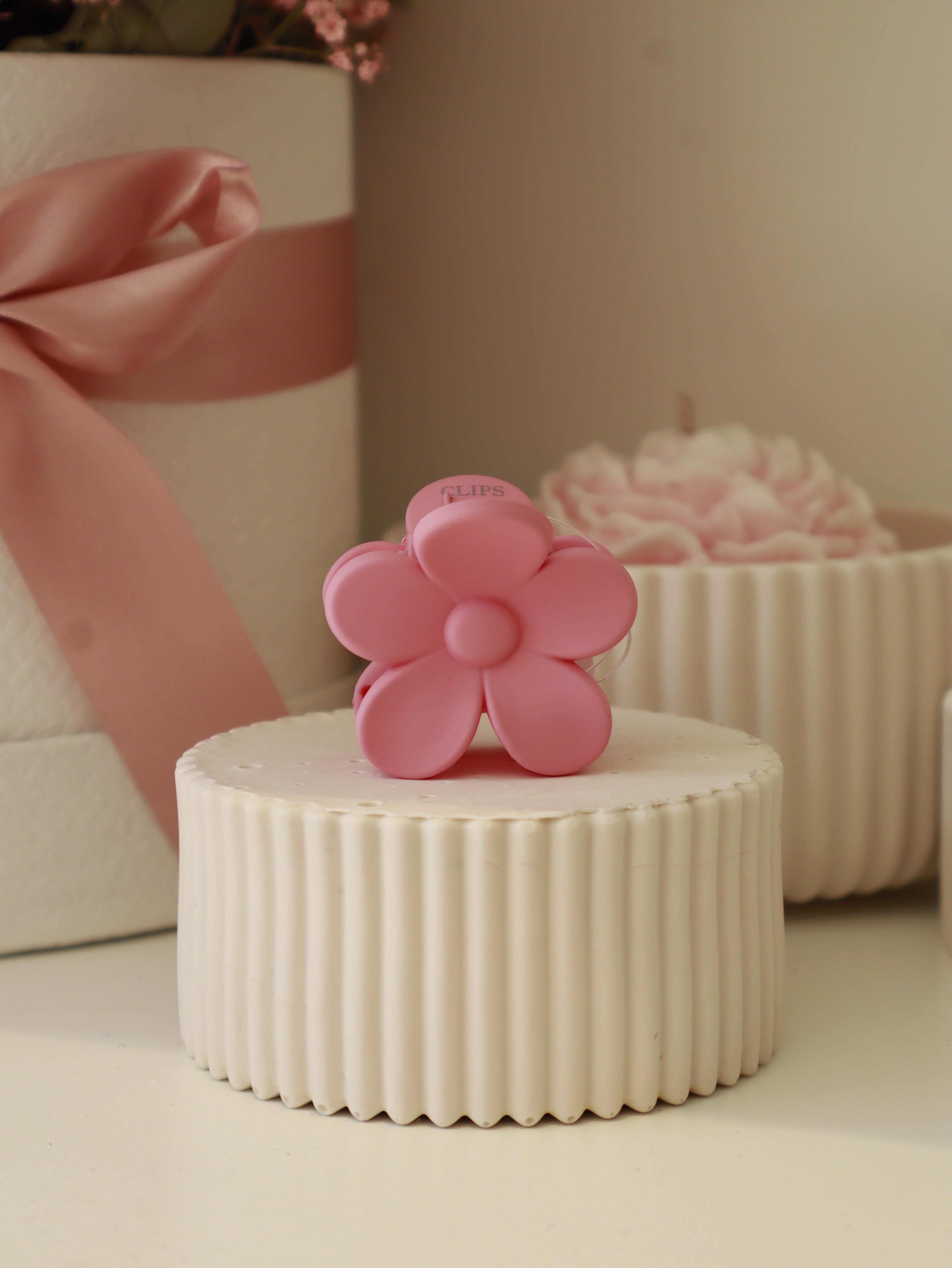 Roze Lou Mini Clip