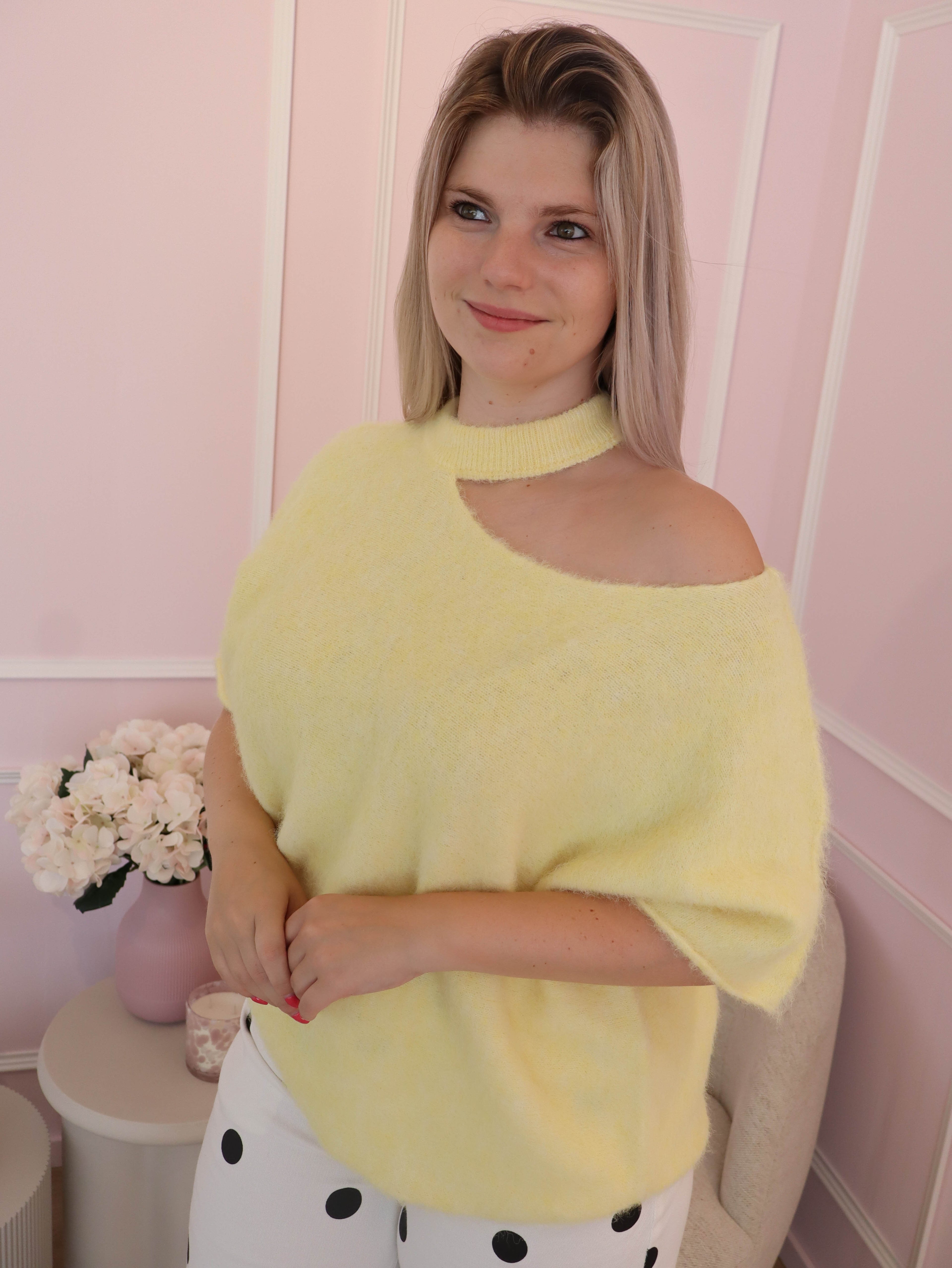 Yellow Aurelie Sweater